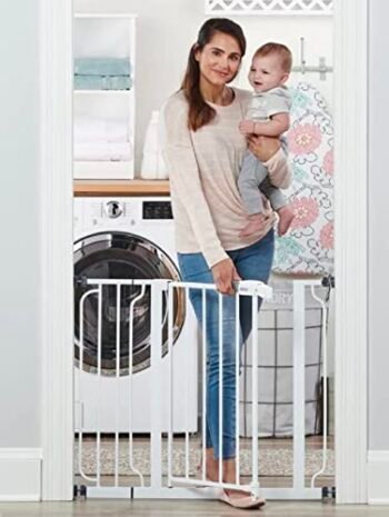 Regalo Easy Step Puerta de Seguridad, Blanco, para adaptarse a aberturas de entre 29-34 y 35-38,5 pulgadas de ancho, 30 pulgadas de alto. 73.66 - 86.36 CM y 88.9 - 97.79 CM de ancho, 76.2 CM de alto.