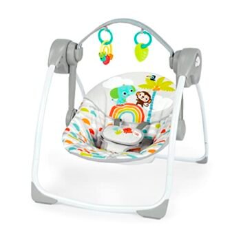 Bright Starts - Silla Mecedora y Columpio Musical portátil para bebé, reclinable en Dos Posiciones, cinturón de 5 Puntos, 6 velocidades, Incluye Barra de Juguetes Colgantes, a Partir de 0 Meses